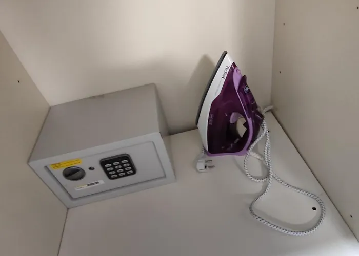 Flat In The Center * Odessa