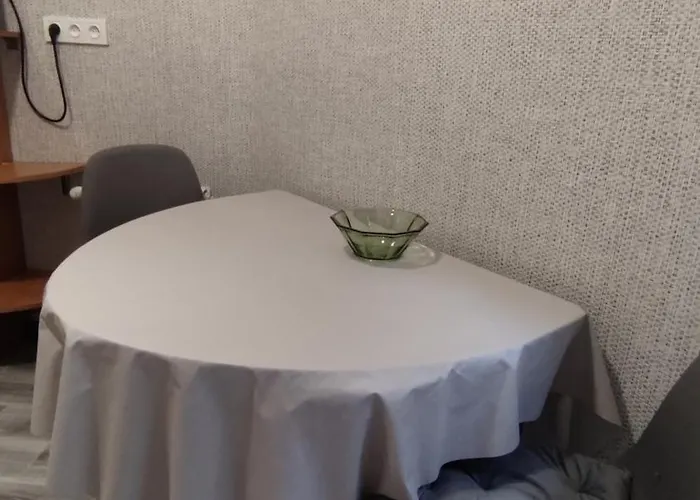 Flat In The Center *