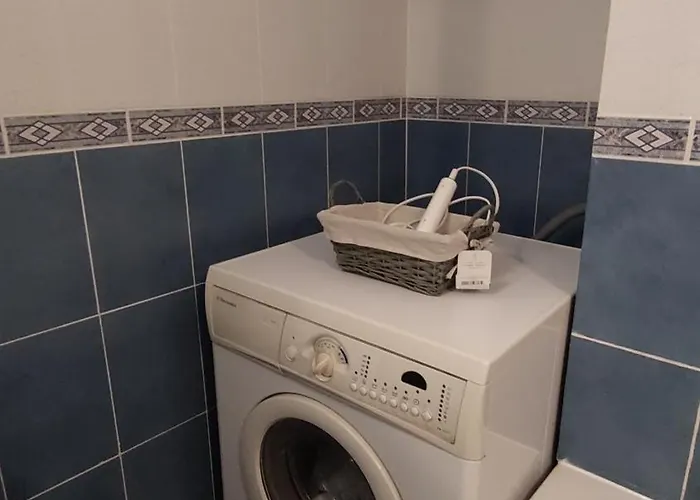 Flat In The Center *