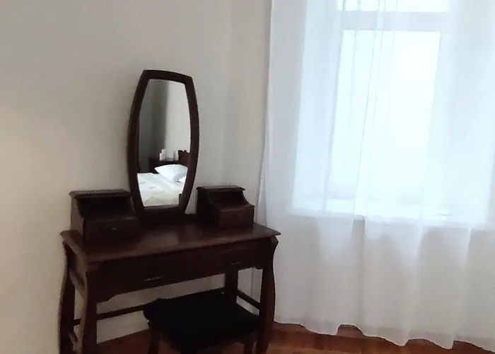 Flat In The Center Appartamento *