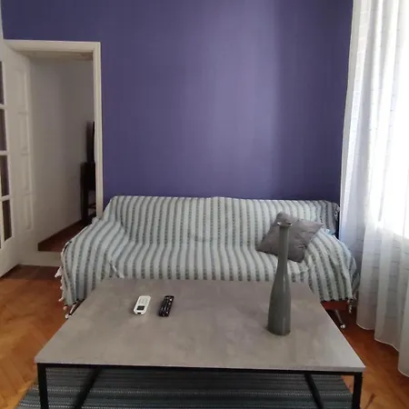 Flat In The Center Apartman