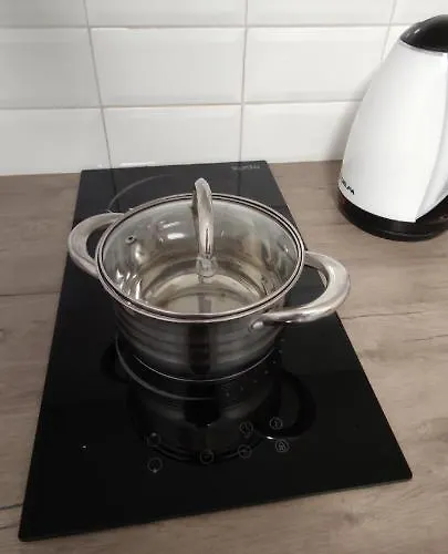 Flat In The Center *